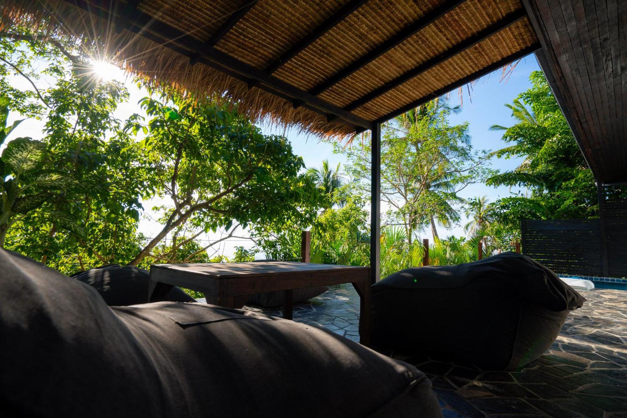 Lunar Villas Koh Tao - Luxury Private Pool Villas Buitenkant foto