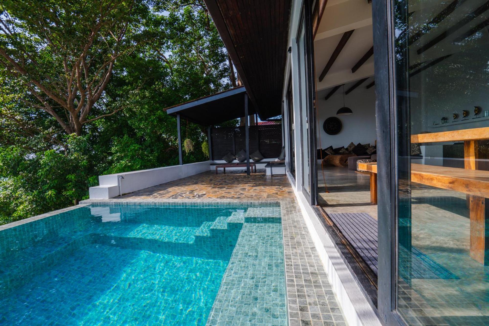 Lunar Villas Koh Tao - Luxury Private Pool Villas Buitenkant foto