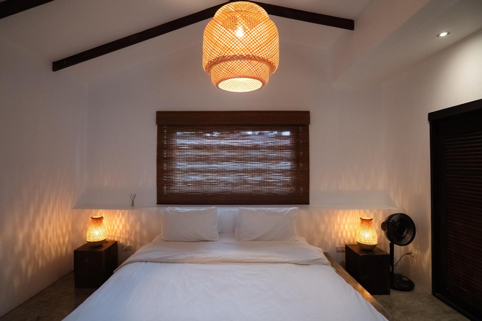 Lunar Villas Koh Tao - Luxury Private Pool Villas Buitenkant foto