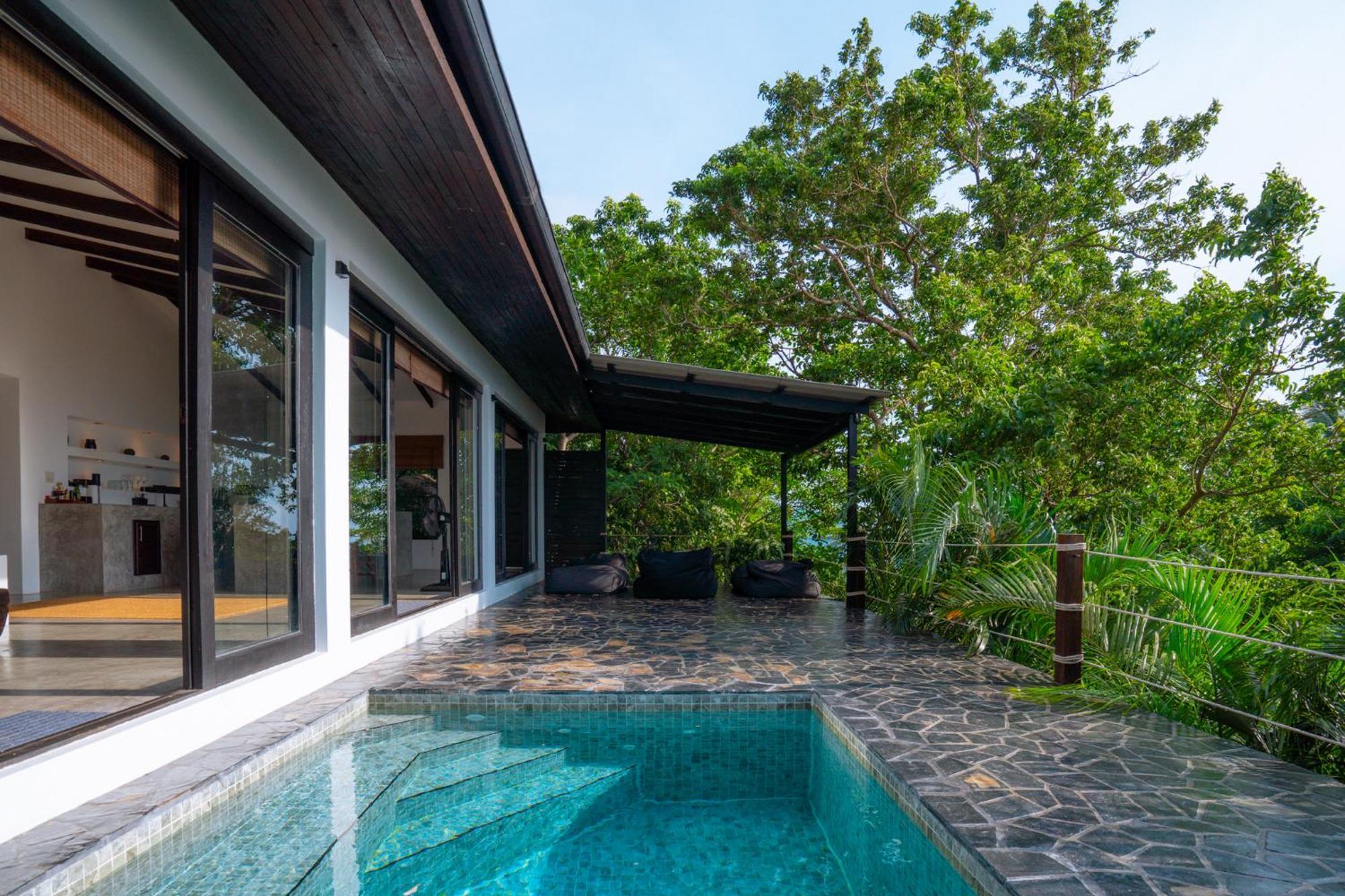 Lunar Villas Koh Tao - Luxury Private Pool Villas Buitenkant foto